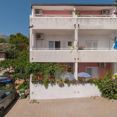 Apartman Neven Подгора Экстерьер фото