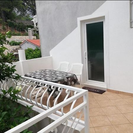 Apartman Neven Подгора Экстерьер фото